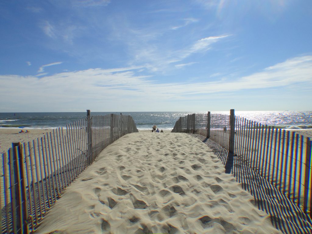 Best Beaches for Digital Nomads: Bethany Beach