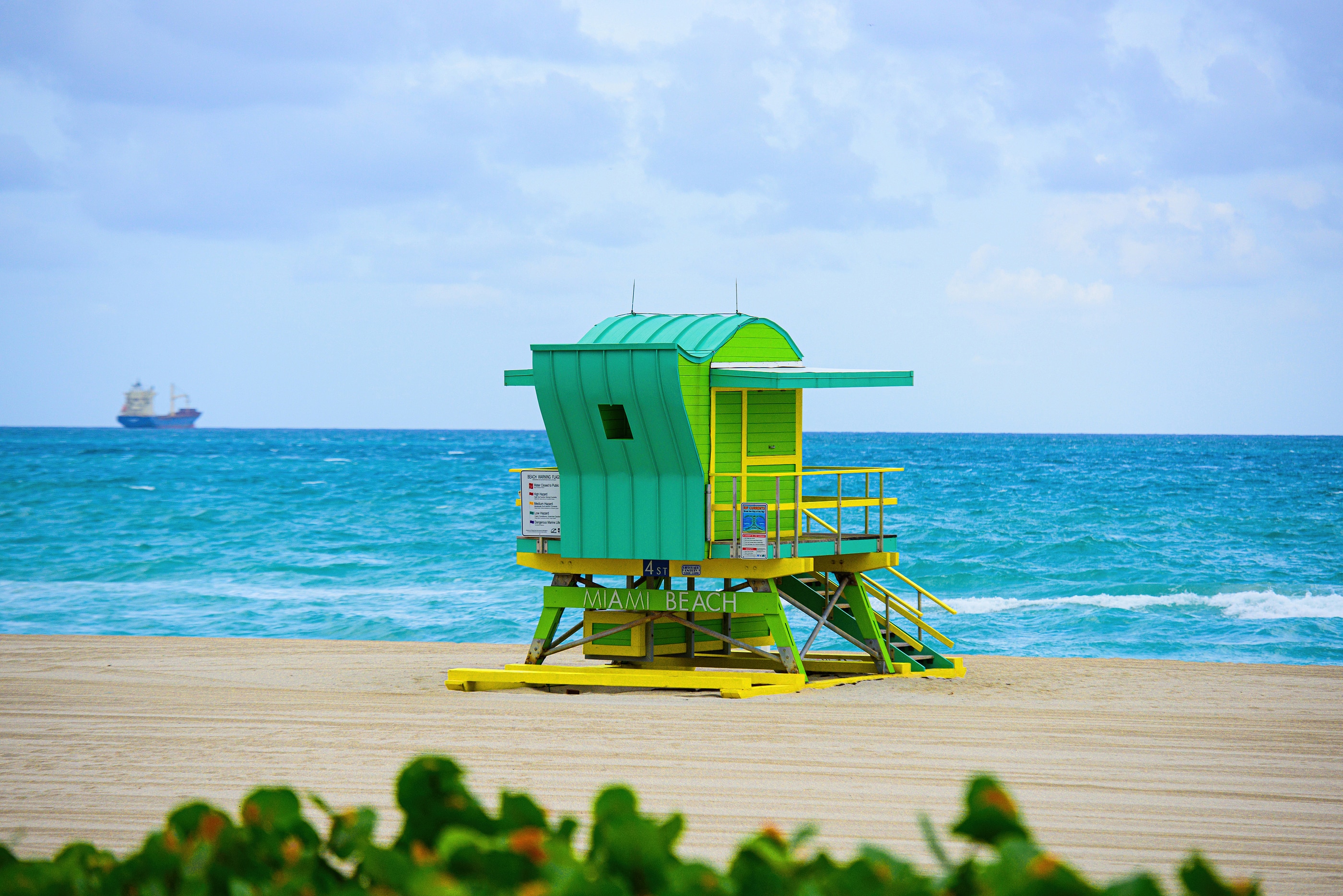 Miami South Beach Lifeguard Tower - Best Beaches for Digital Nomads